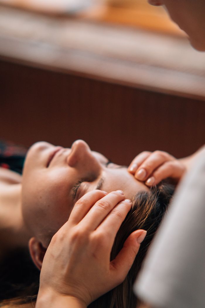 Head-Spa Glow & Go Behandlung